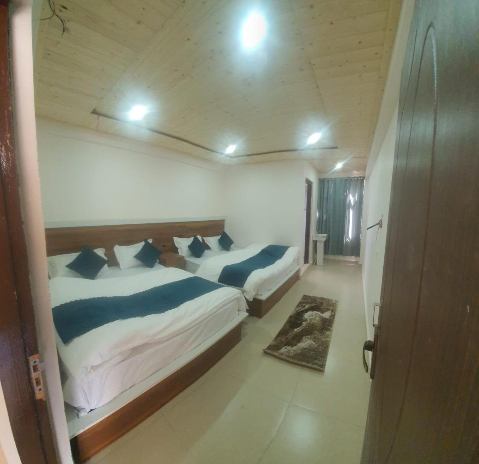 Hotel Geeta Badrinath Exterior foto